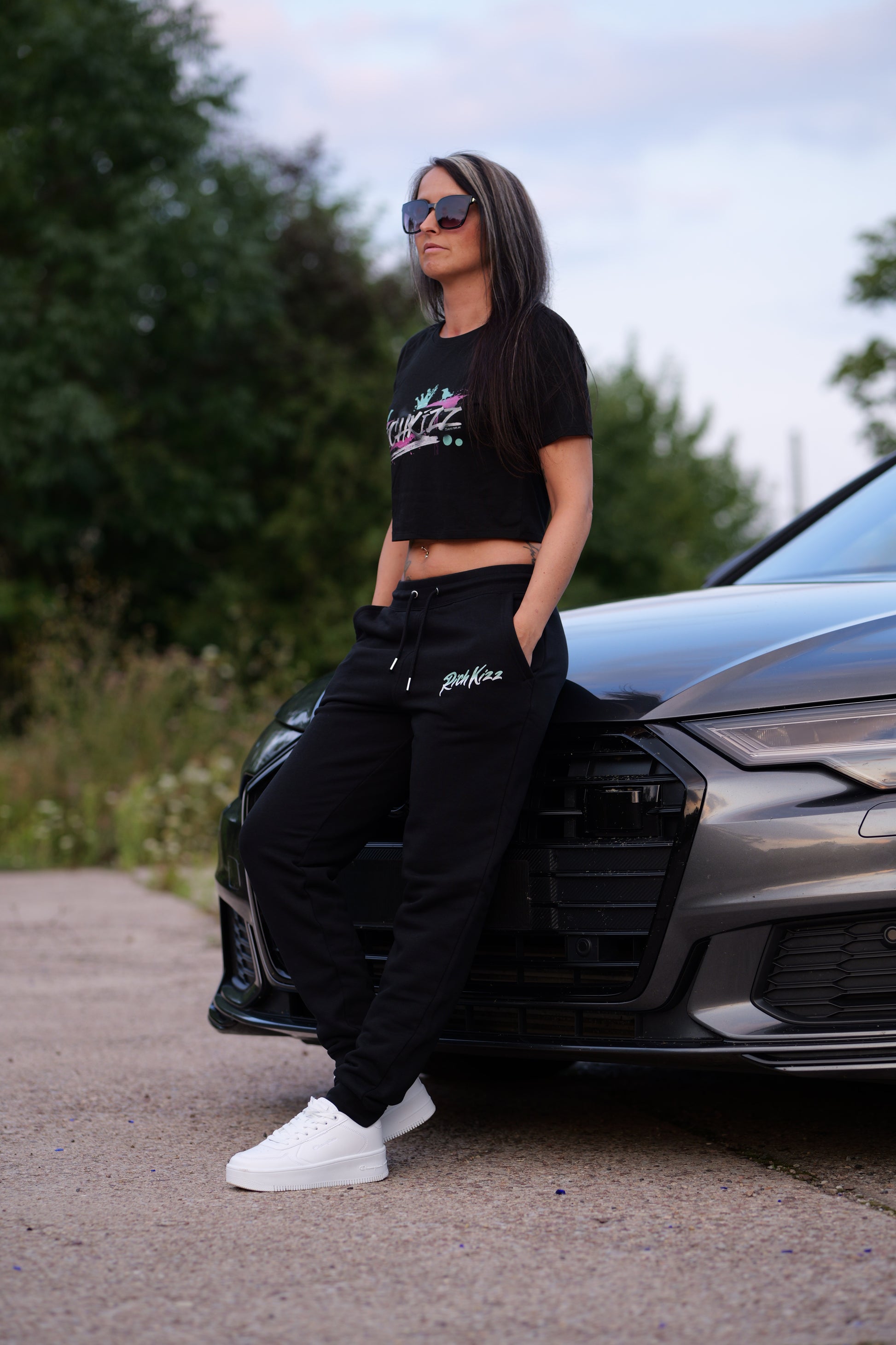 Jogger Jogginghose unisex schwarz richkizz streetwear